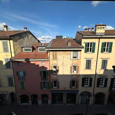 Appartement La Mansardina Di San Leonardo à Bergame Extérieur photo