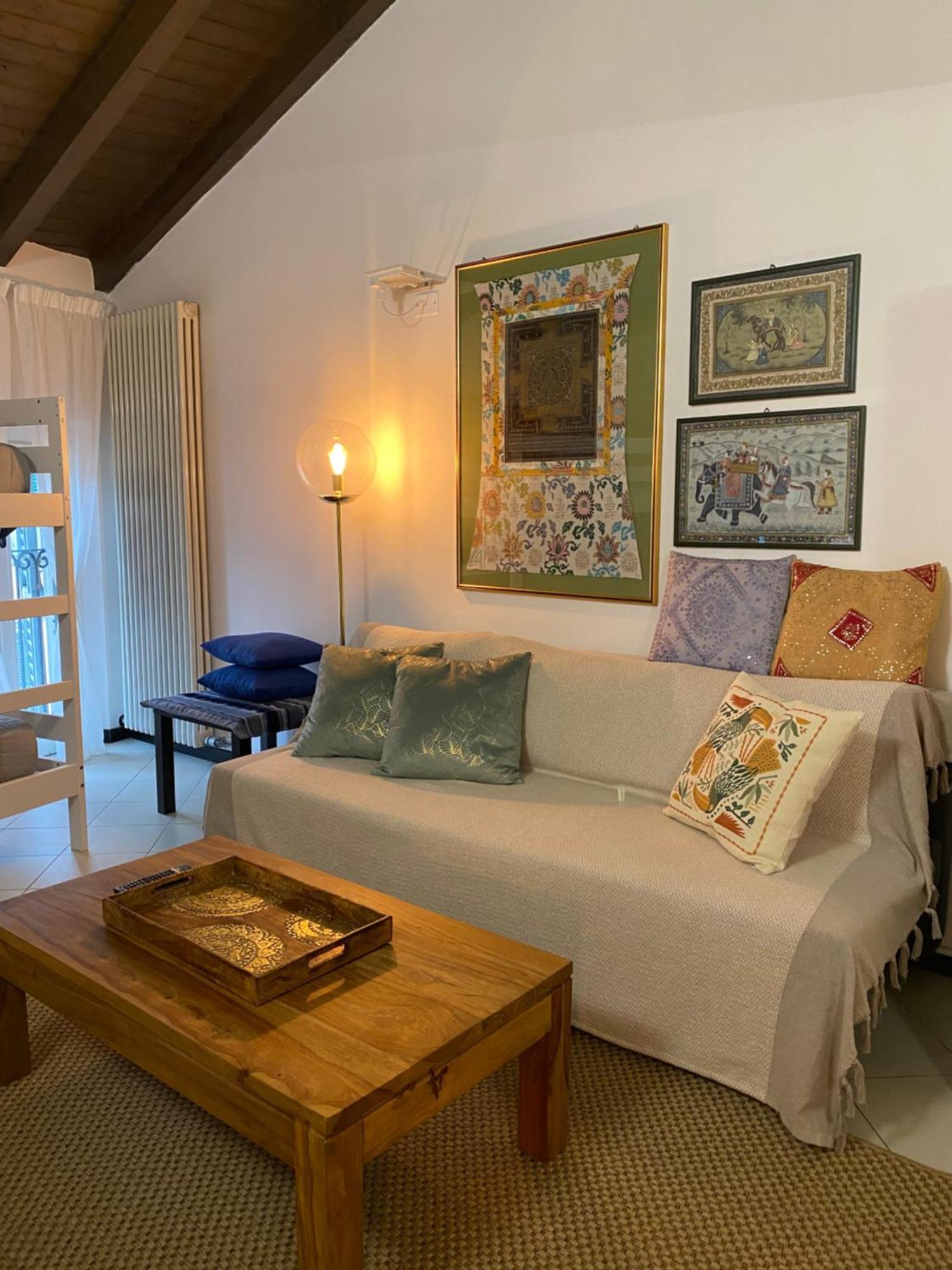 Appartement La Mansardina Di San Leonardo à Bergame Extérieur photo