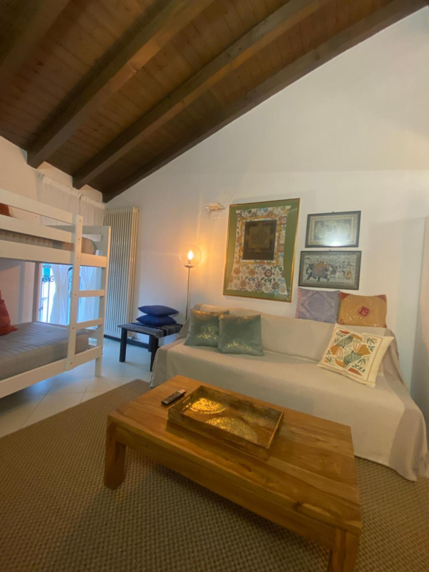 Appartement La Mansardina Di San Leonardo à Bergame Extérieur photo
